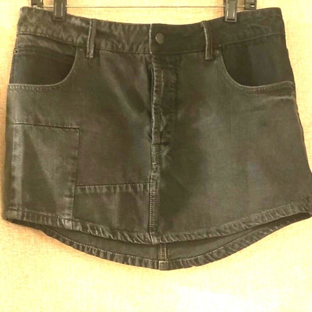Vintage Free People Mini skirt size 30 black‎ patchwork button fly